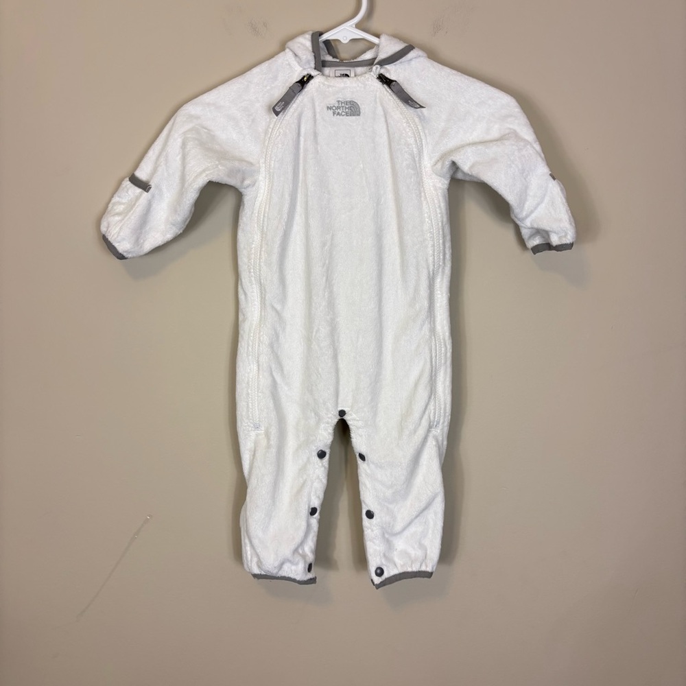 The North Face White Hooded Fleece Baby Winter One Piece‎ 6-12 Months
